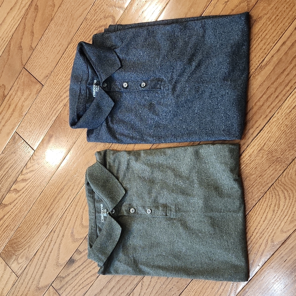 2 Claiborne Slim Fit Polos, Medium